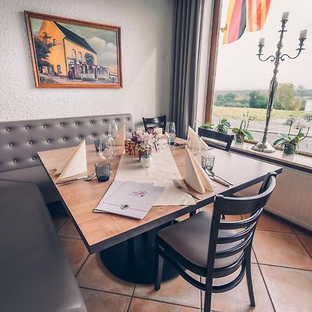 Hotel Kalenborner Hoehe Экстерьер фото
