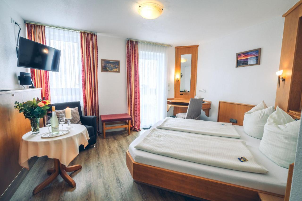 Hotel Kalenborner Hoehe Экстерьер фото