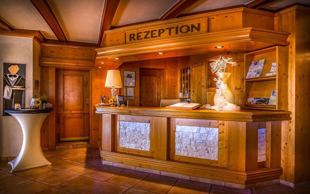 Hotel Kalenborner Hoehe Экстерьер фото